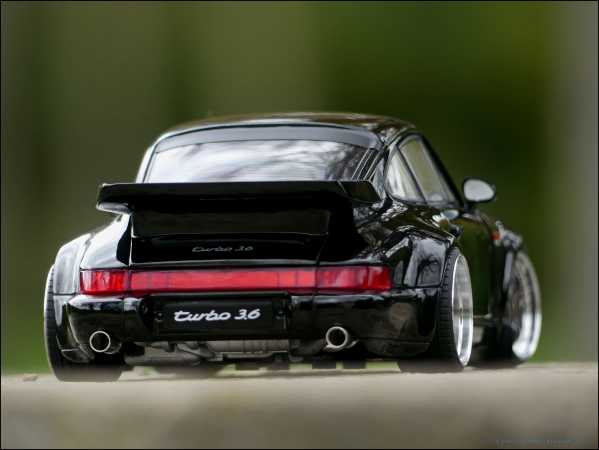 1:18 PORSCHE 911 964 Turbo Coupe 3.6 1993 Car "BadBoys1"